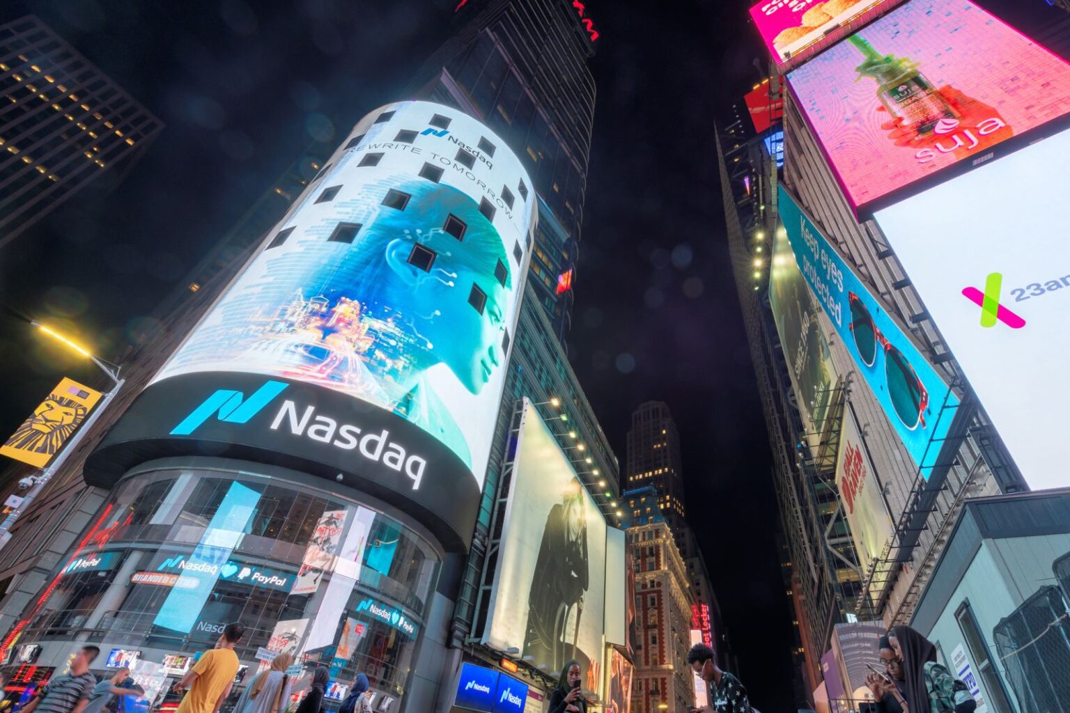 Stocks Plunge on a Rout in Chipmakers and a Hawkish Fed Hold Stocks Plunge on a Rout in Chipmakers and a Hawkish Fed Hold