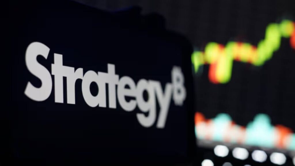 Strategy Says Bitcoin Reserve Provides 31 Years of Dividend Coverage as Cash Buffer Reaches $3.2 Billion Strategy Says Bitcoin Reserve Provides 31 Years of Dividend Coverage as Cash Buffer Reaches $3.2 Billion